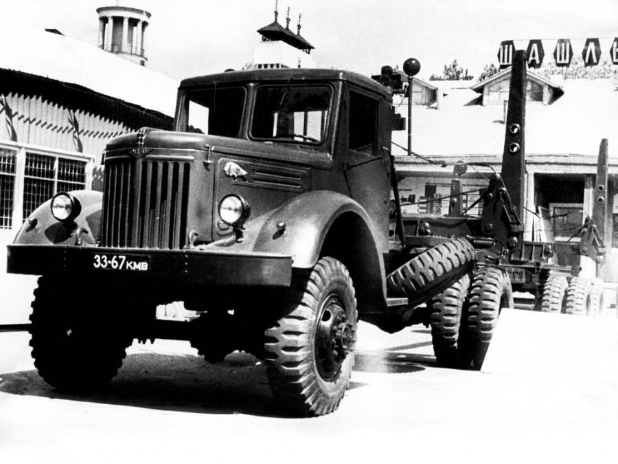  МАЗ-501 1955 года  (фото 2 из 3)